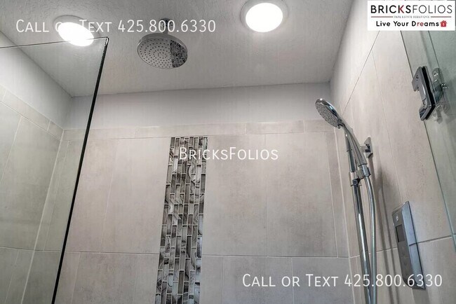 Building Photo - 14508 Crestavista Ave