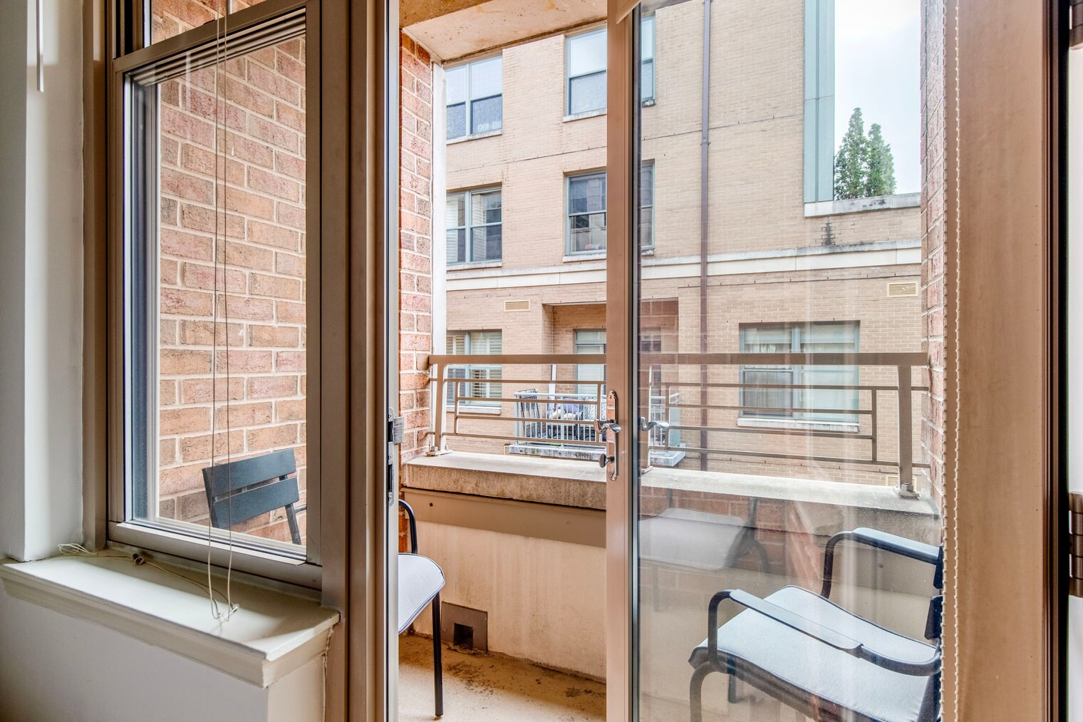 Building Photo - 2400 M St NW