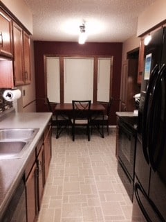 Building Photo - 9833 Timbers Dr