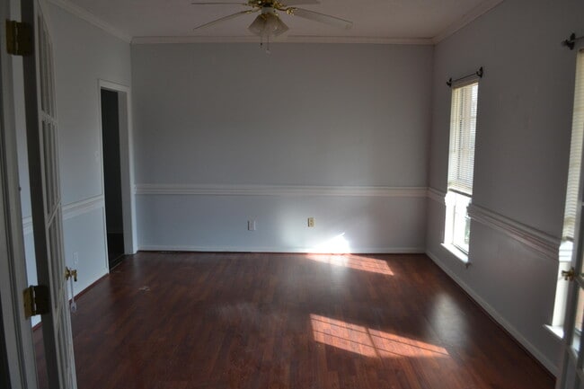 Building Photo - 4453 McManus Ct