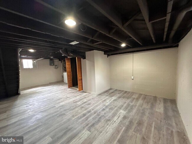 Building Photo - 8039 Gough St