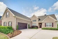 Building Photo - 4217 Brentwood Dr