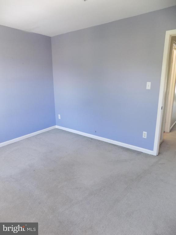 Building Photo - 1302 Roman Ridge Way