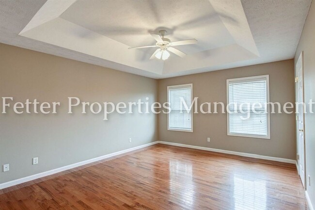 Building Photo - Beautiful 3bd 2 bath Northside