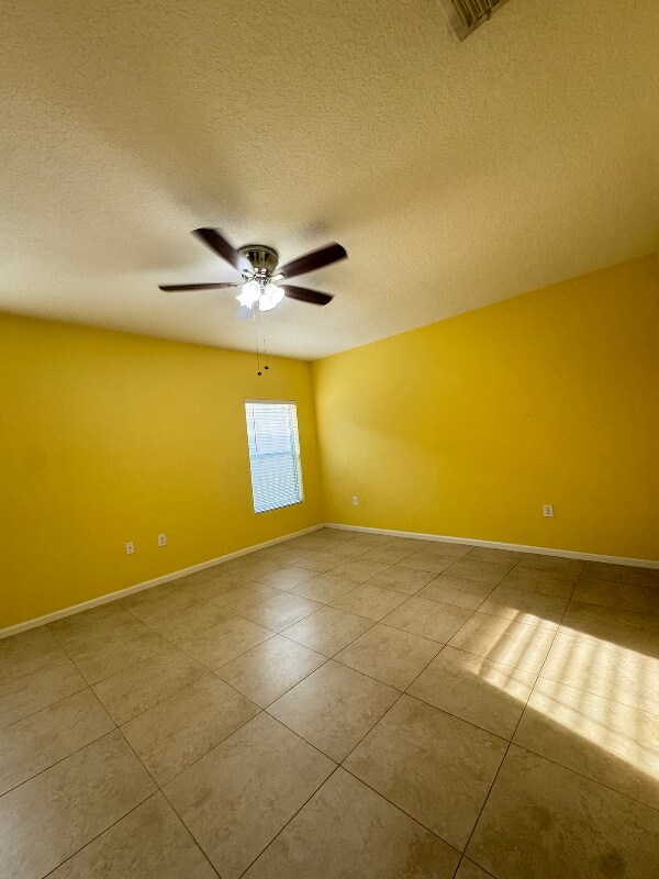 Building Photo - 3740 Aria Dr