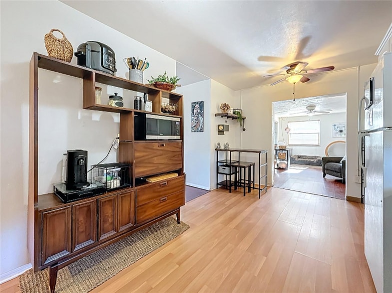 Building Photo - 3501 Beechwood Terrace