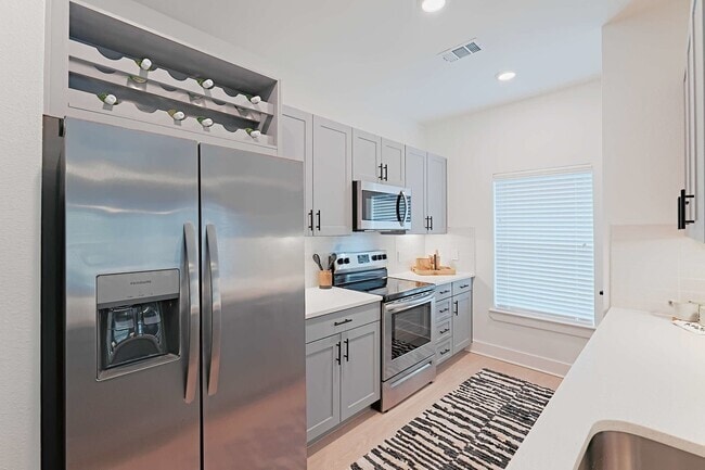Primary Photo - Get Up to $2,400 Off Your 2/2 Rent!