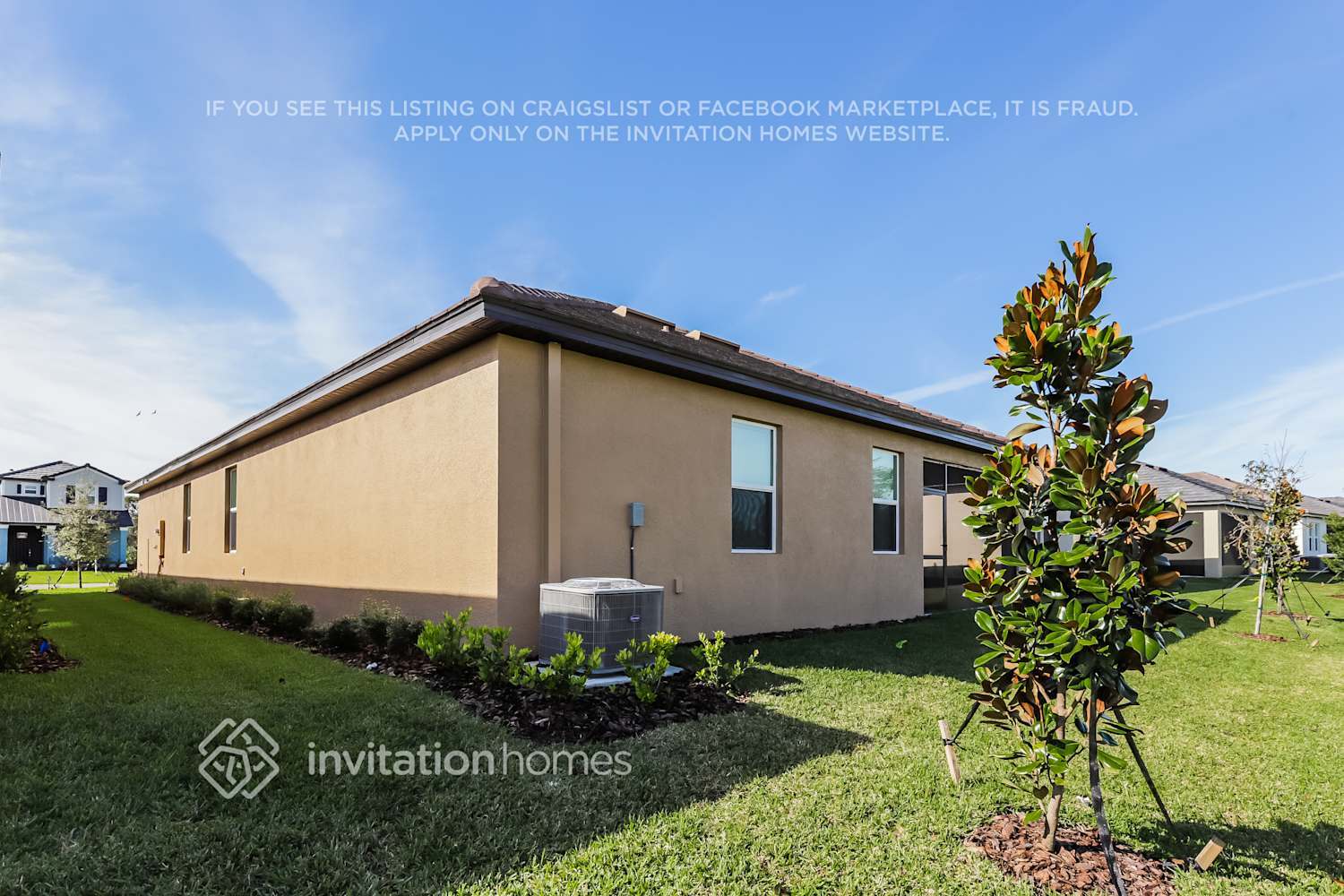 Building Photo - 14204 17th Ct E