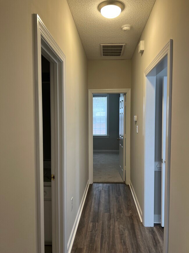 Building Photo - 3308 Whitlock Dr N