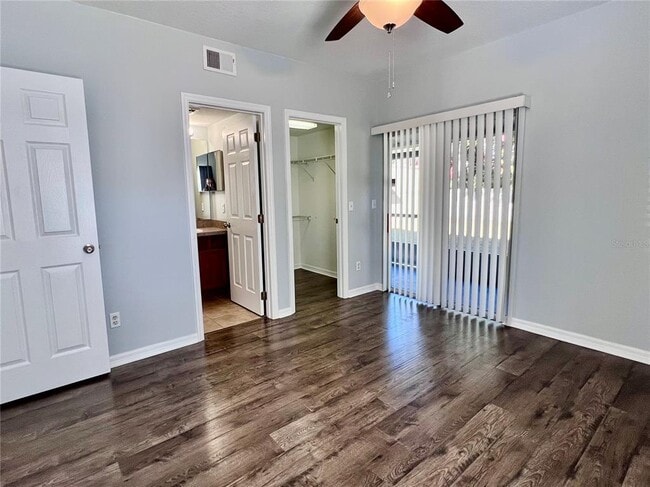 Building Photo - 3101 E Washington St