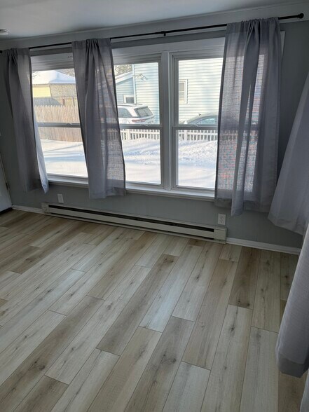 Building Photo - 88 Fair St