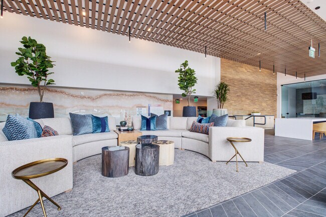 Building Photo - 975 Bryant St