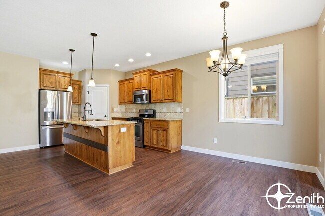 Building Photo - 4608 NE 91st Way