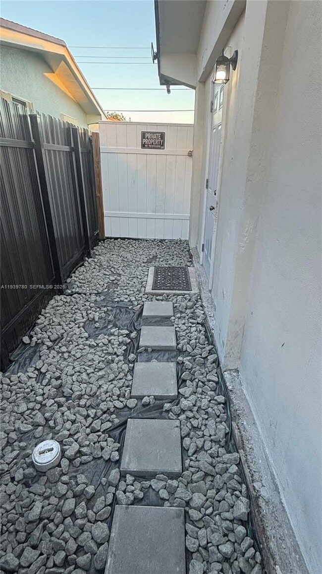 Building Photo - 1201 NW 79th Way