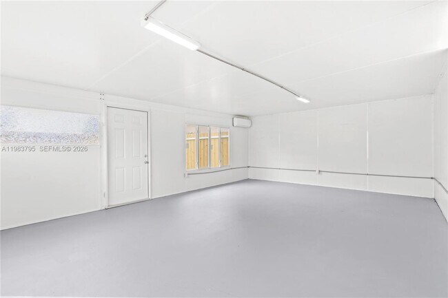 Building Photo - 8501 SW 128th St