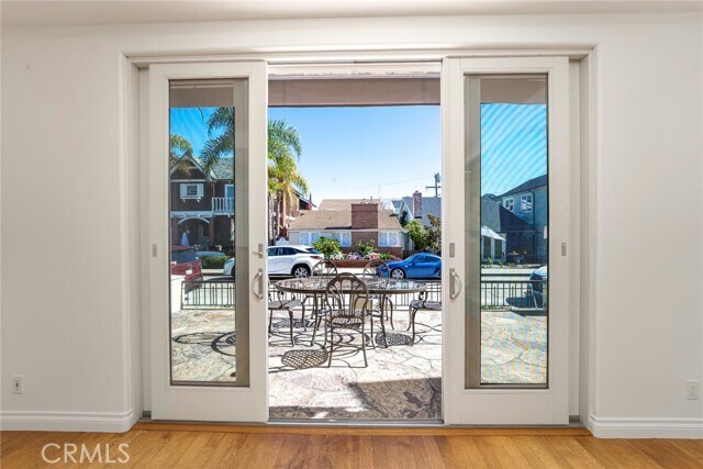 Building Photo - 119 Opal Ave