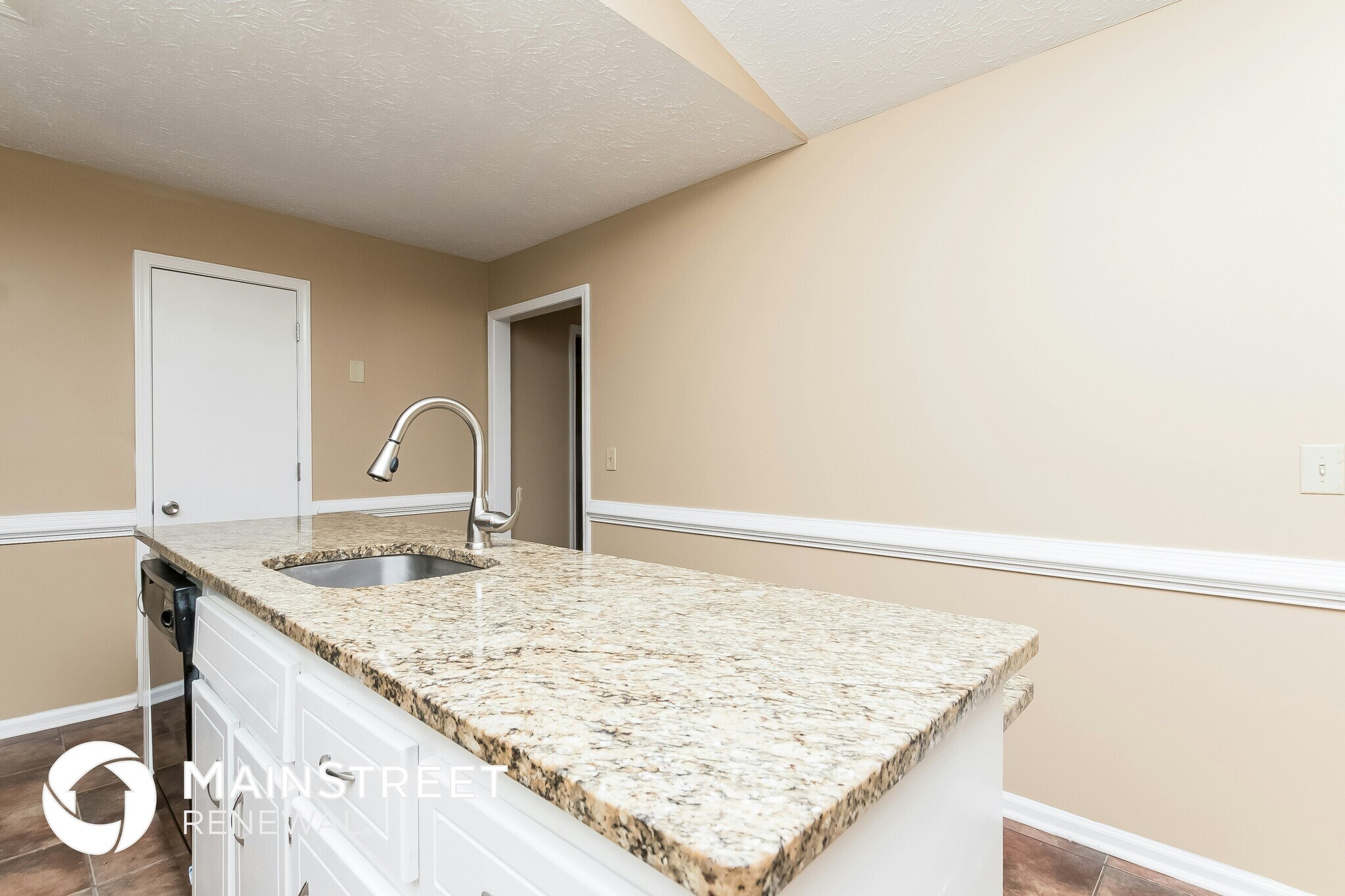 Building Photo - 507 Hollow Ct