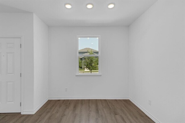 Building Photo - 116 Watkinville Rd