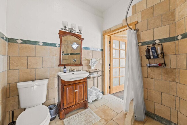 Building Photo - 84 Arcturus Dr