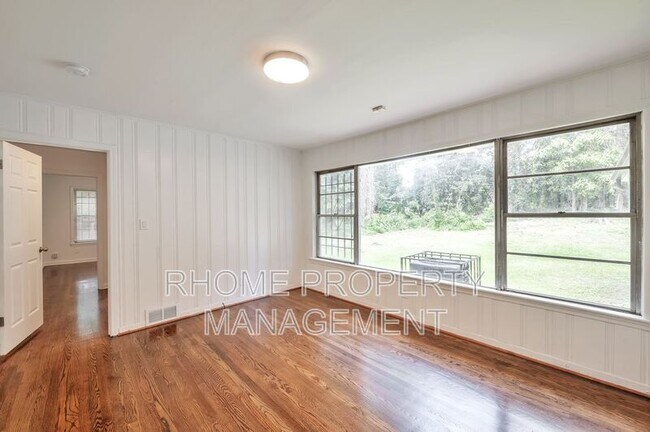 Building Photo - 1332 Willis Mill Rd SW