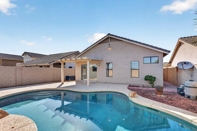 Building Photo - 20415 N 37th Ave