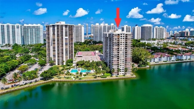 Building Photo - 18151 NE 31st Ct