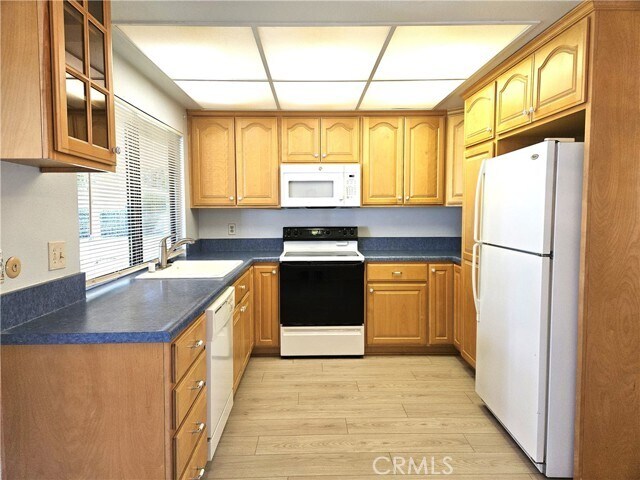 Building Photo - 3219 Via Carrizo