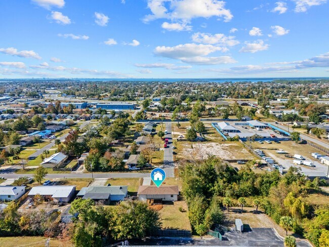 Building Photo - 1801 Georgia Ct