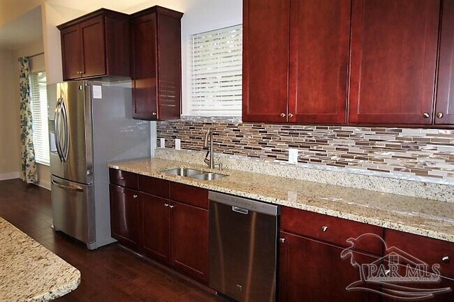 Building Photo - 8864 Spider Lily Way