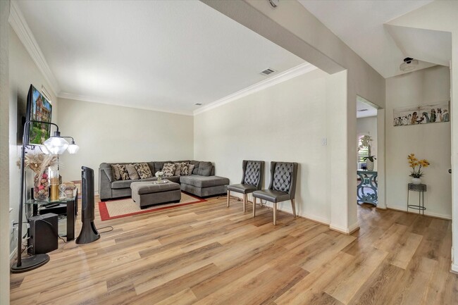 Building Photo - 3602 Garrettsville Dr