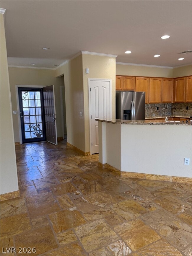 Building Photo - 7826 Lyrebird Dr