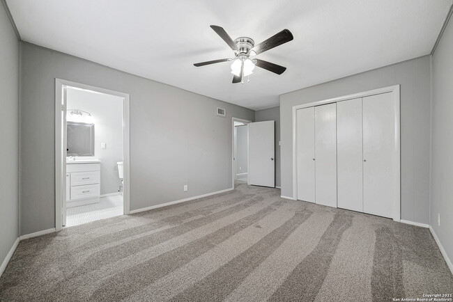 Building Photo - 307 San Angelo Blvd