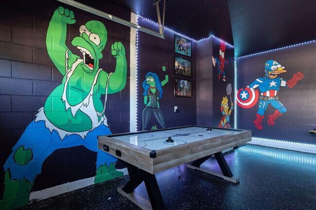 Building Photo - 150 Burma St