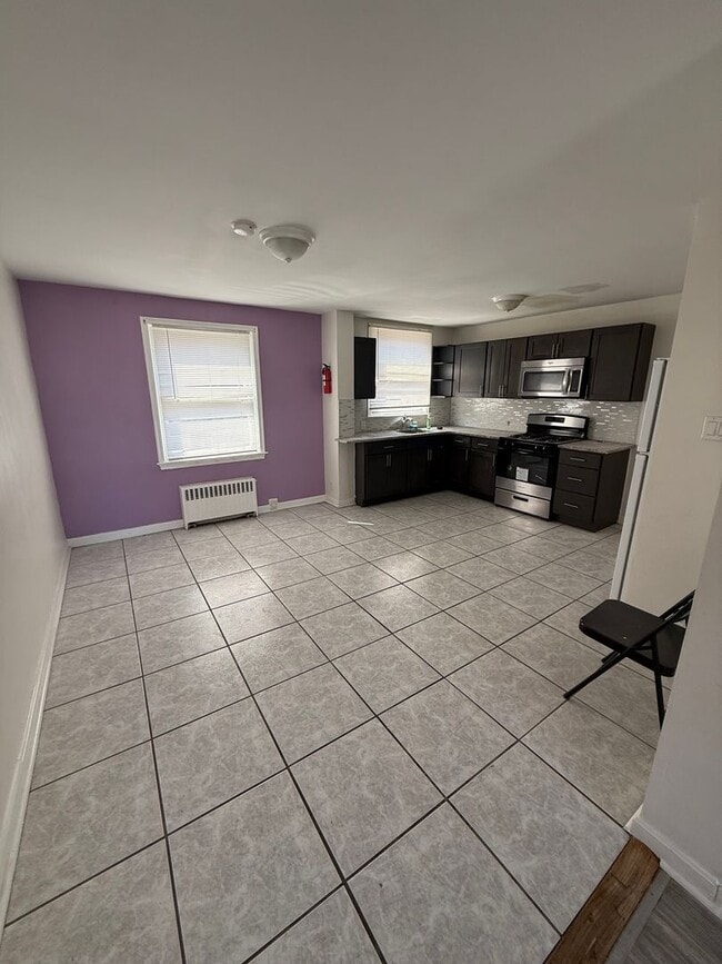 Building Photo - Three bedroom single-family home in Lawncrest-Northeast Philadelphia