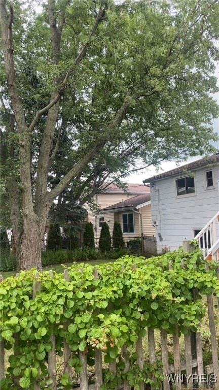 Building Photo - 35 Tomcyn Dr