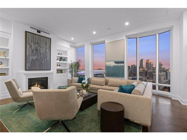 Building Photo - 1111 W River Pkwy