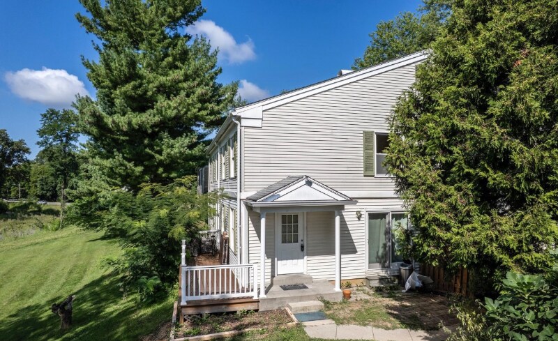 Building Photo - 133 Hammershire Rd