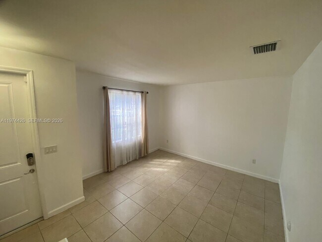 Building Photo - 11543 SW 248th Ln