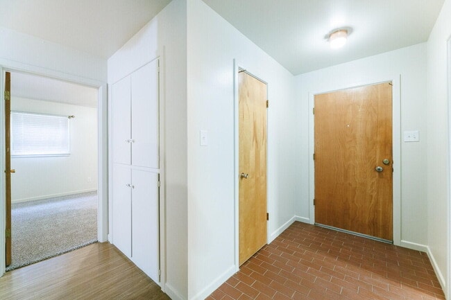 Building Photo - 4926 48th St