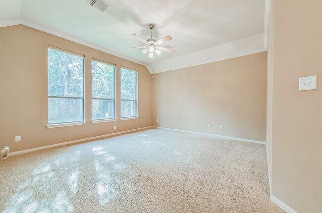 Building Photo - 21315 Pennshore Ln