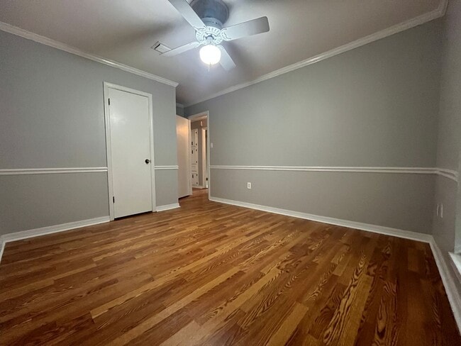 Building Photo - 617 Turtle Creek Dr