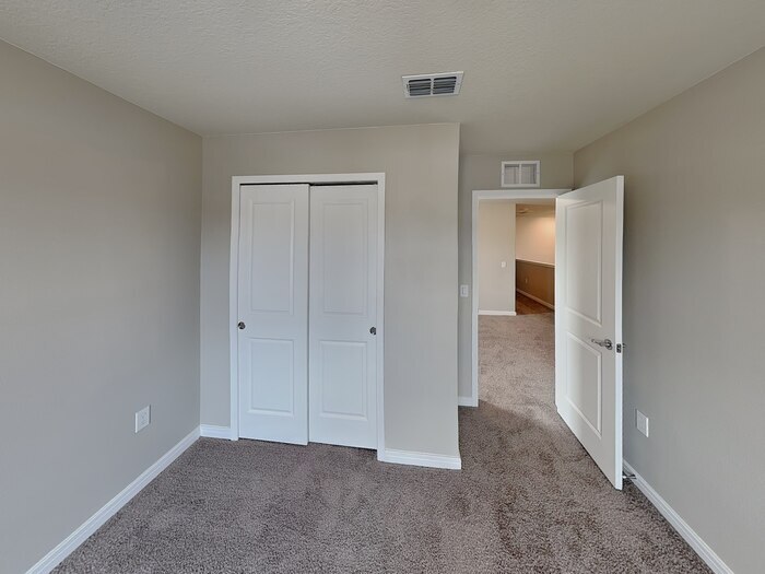 Building Photo - 837 Rivers Crossing St