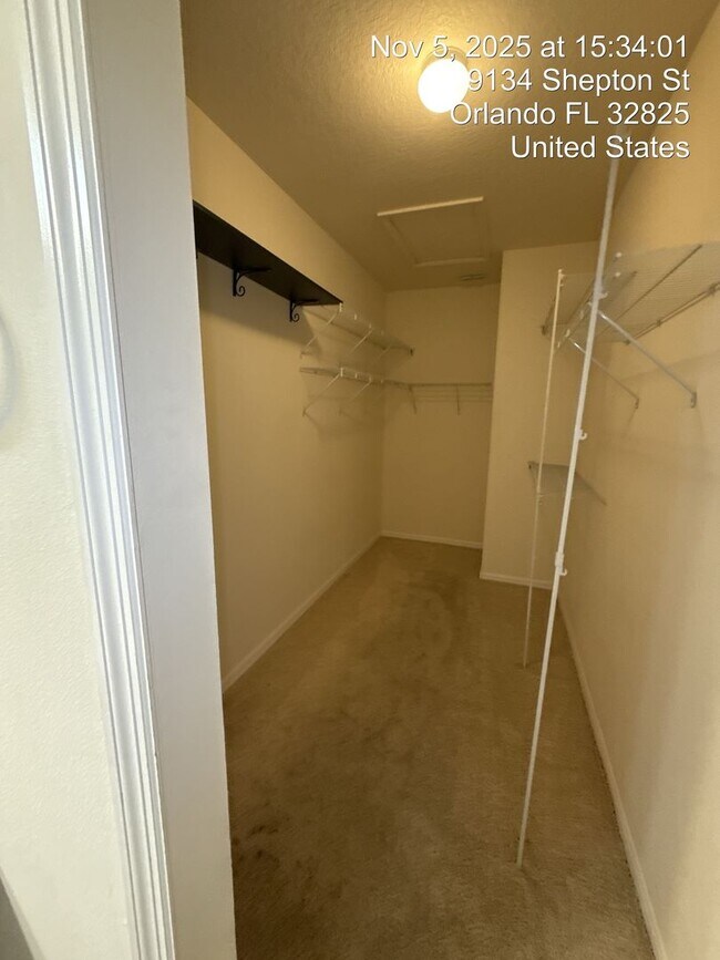 Building Photo - 9134 Shepton St