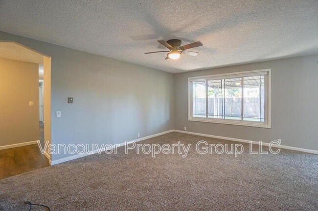 Building Photo - 11008 NW 30th Ct