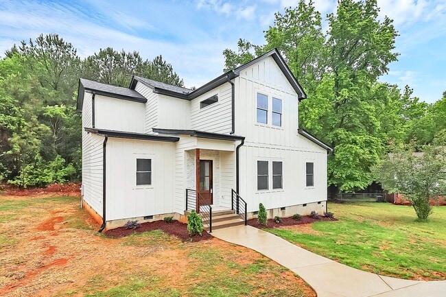 Building Photo - 1011 Sandy Ct