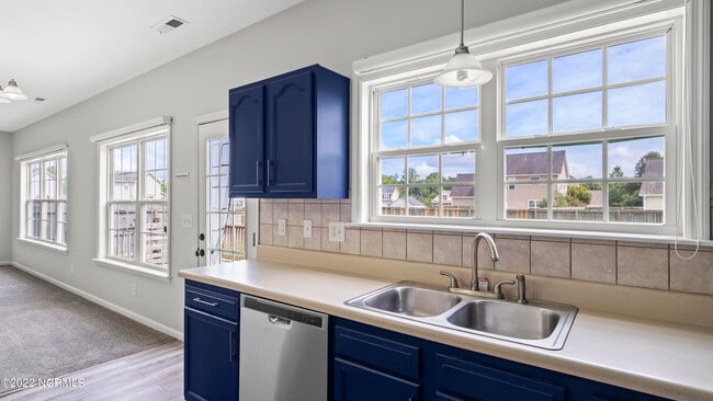 Building Photo - 501 Pearl Valley Ct
