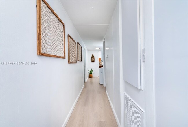 Building Photo - 456 Bowie Ln