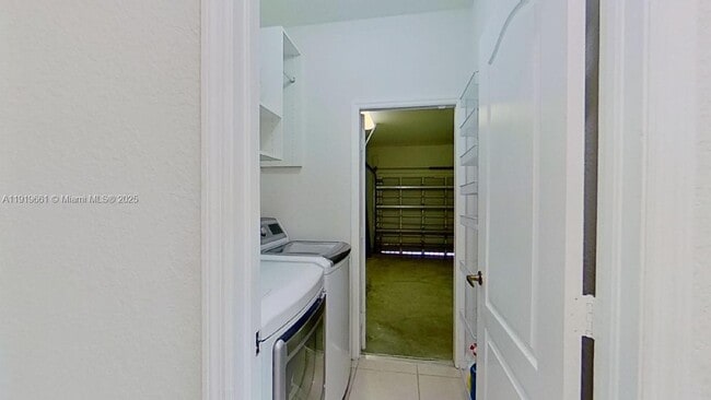 Building Photo - 11229 NW 78th Ln