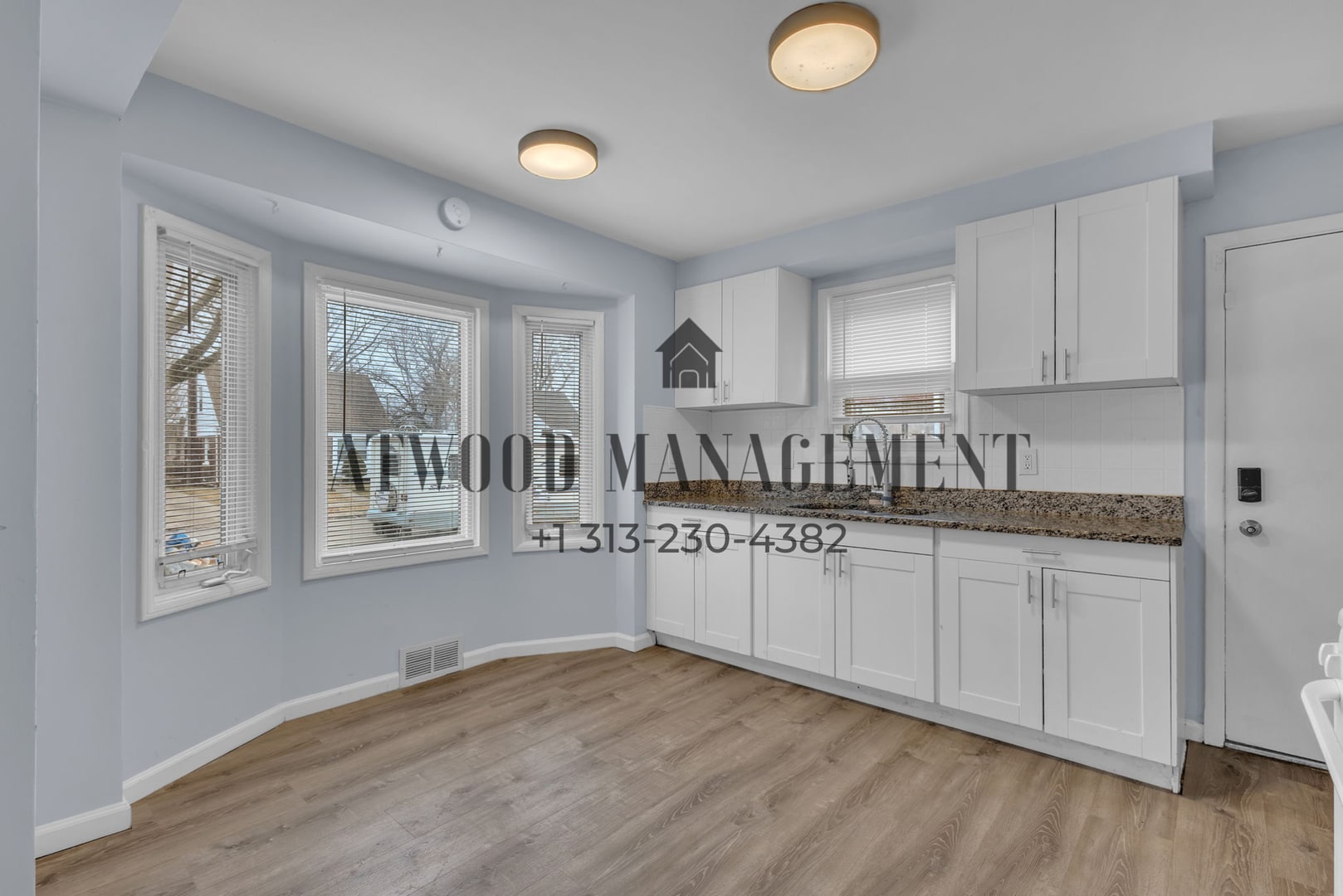 Building Photo - This beautifully updated 4-bedroom, 2-bath single-family home is ready for move-in!