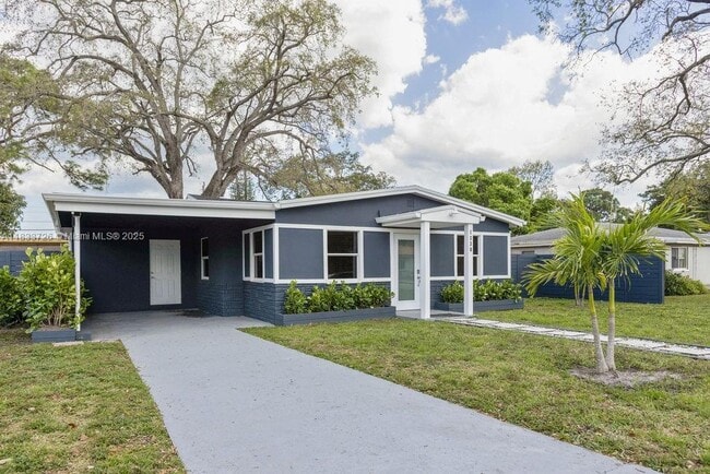 Building Photo - 1230 NW 7th Ave